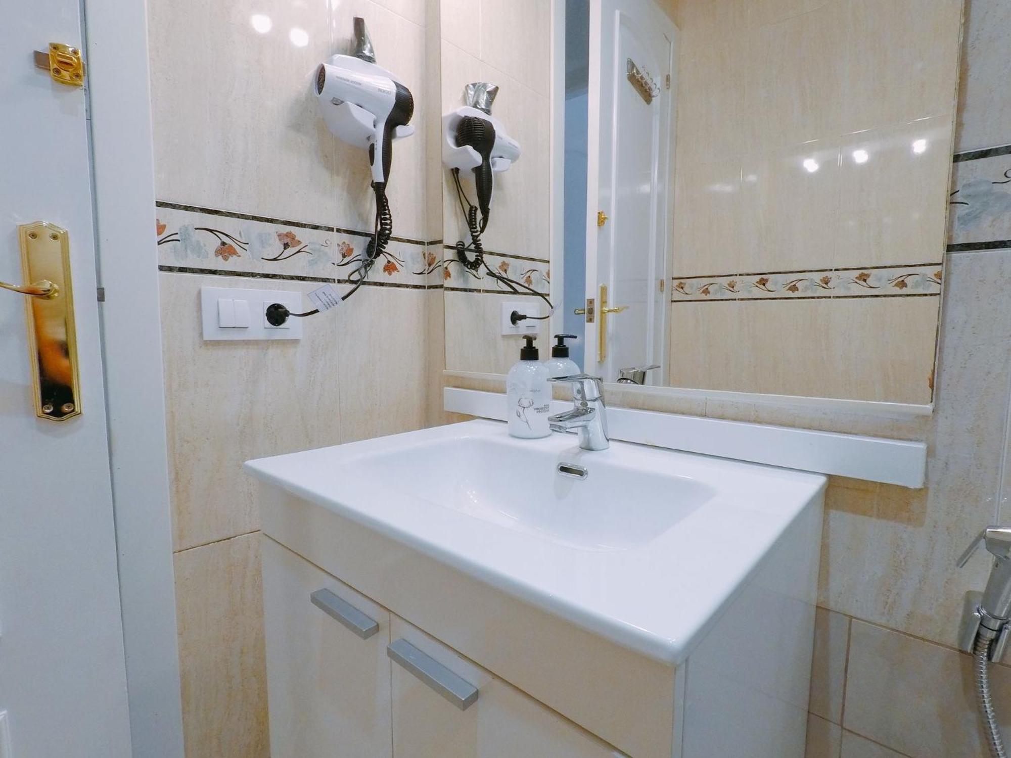 Karlabcnhome Apartment *