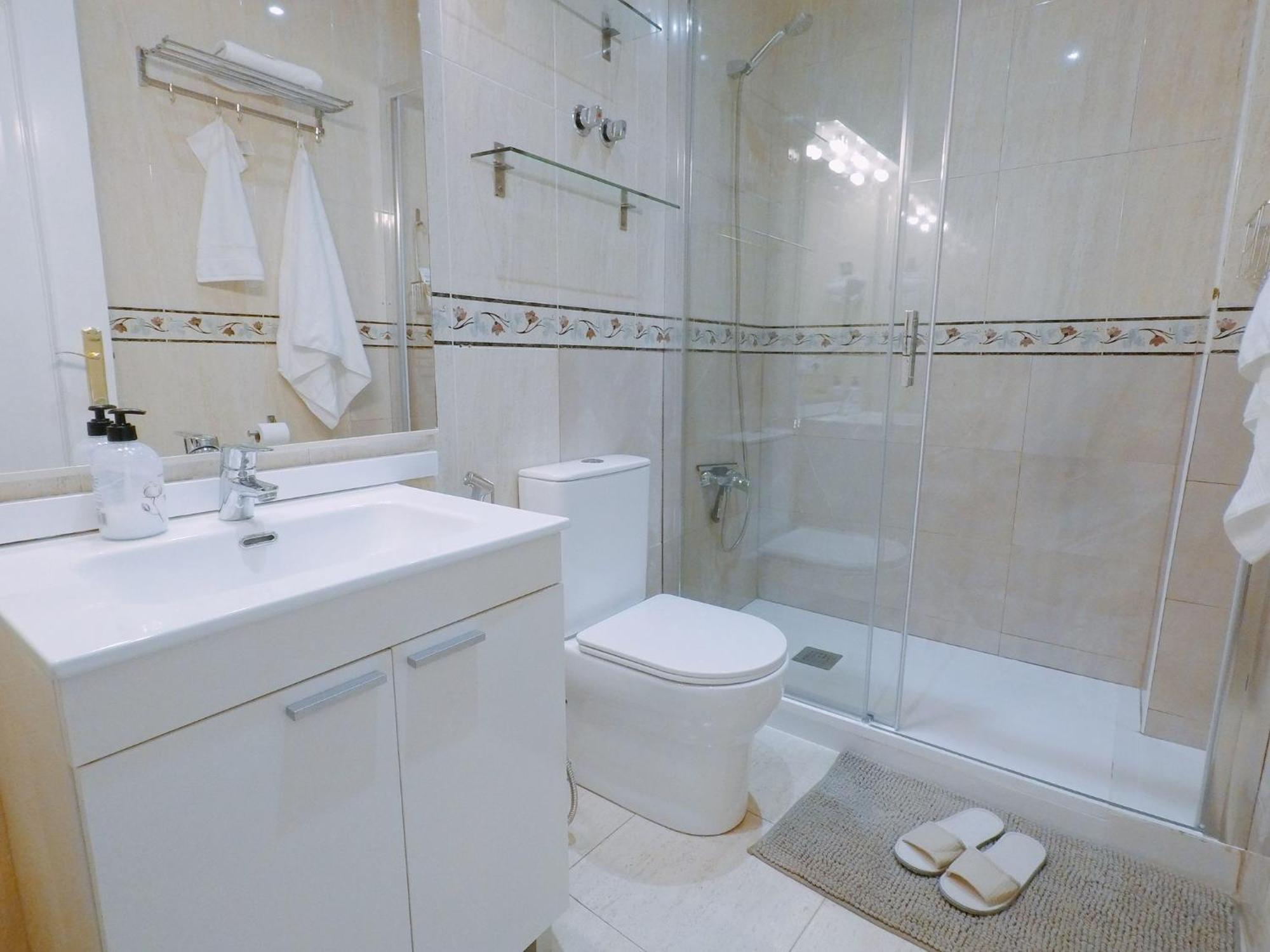 Apartment Karlabcnhome L’Hospitalet de Llobregat