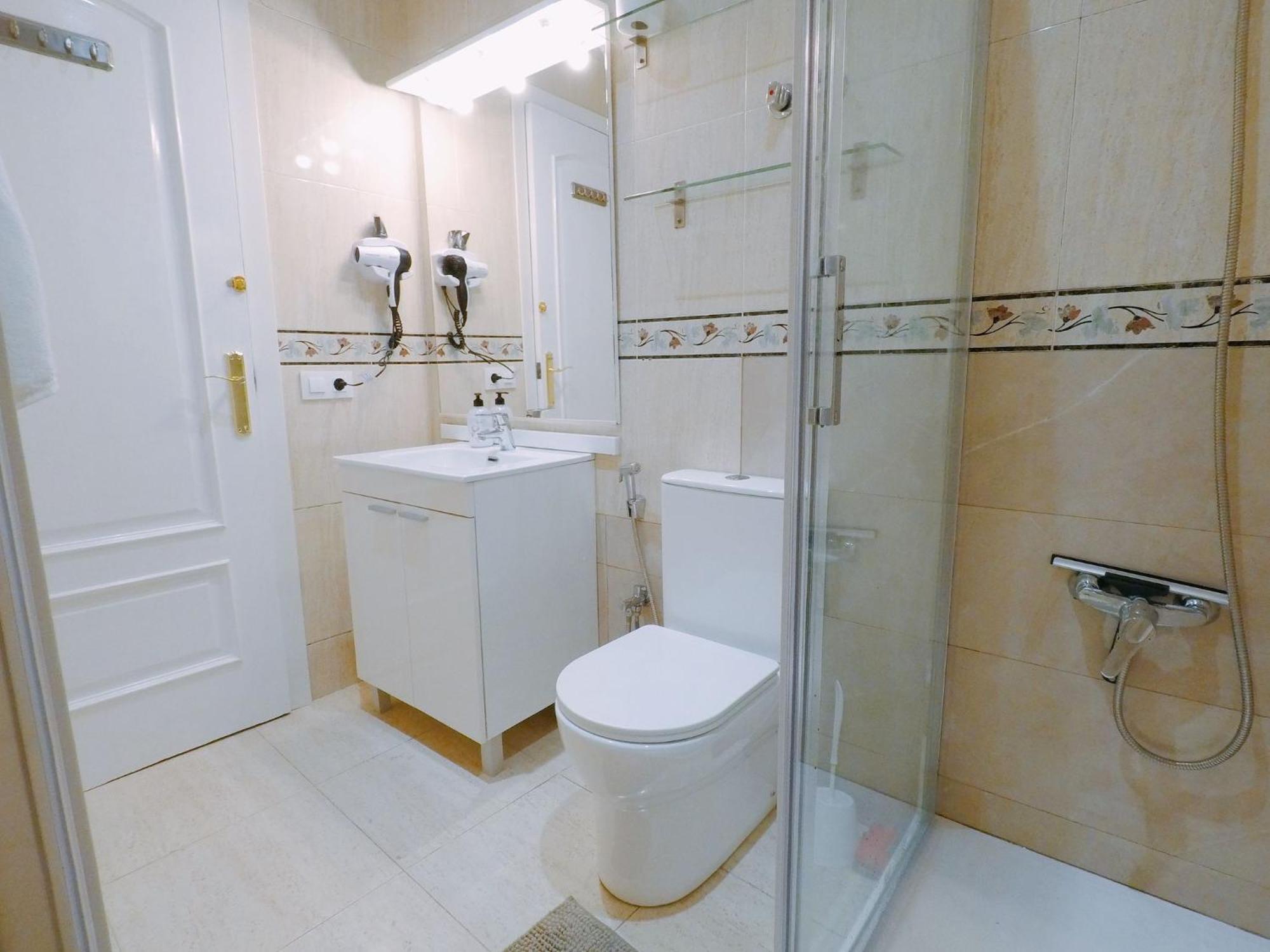 Karlabcnhome Apartment *